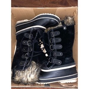Sorel Joan of Arctic boots